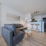 Alexandra 513 Appartamento Arosa